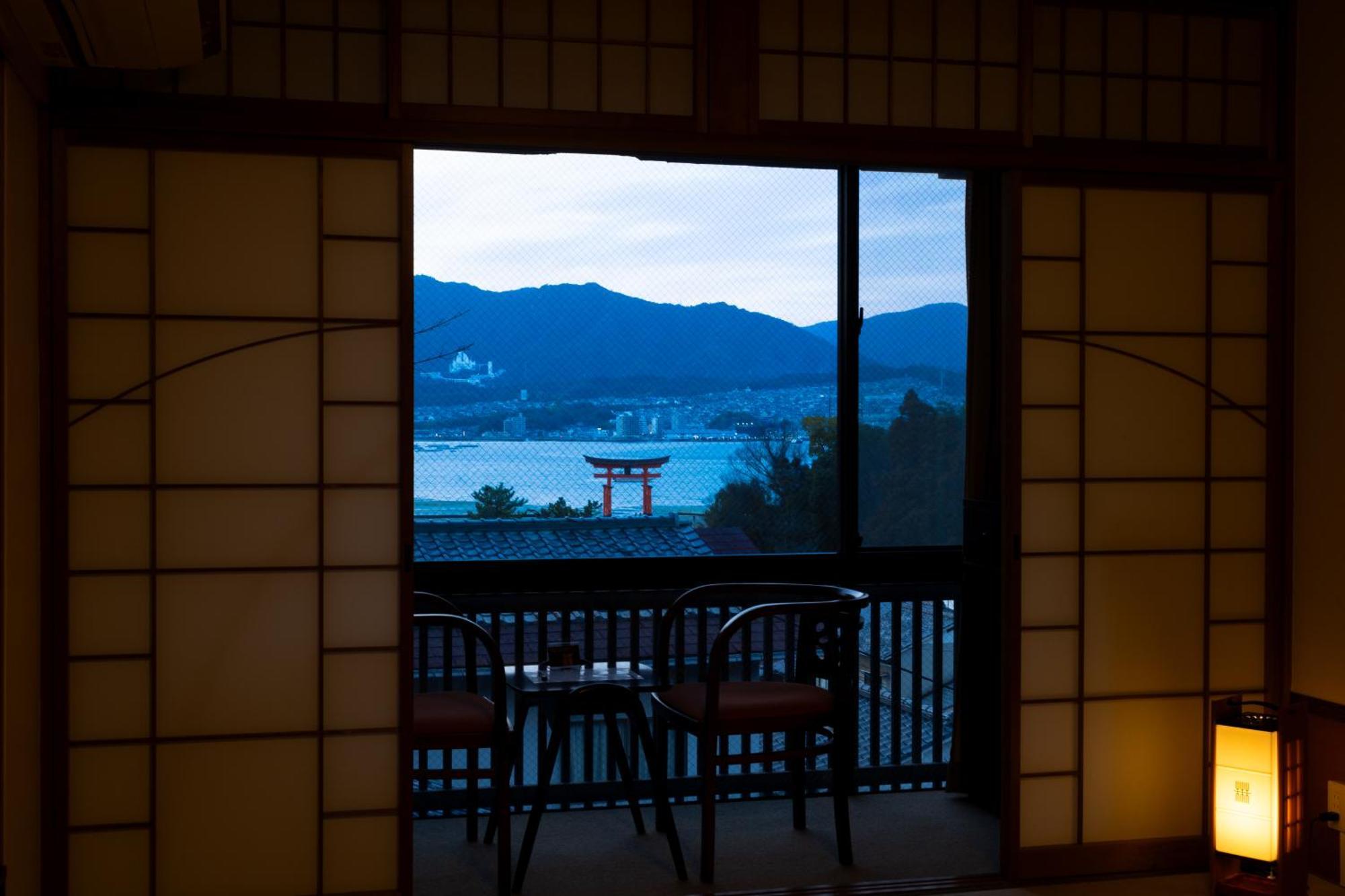 Kikunoya Hotel Itsukushima Exterior foto